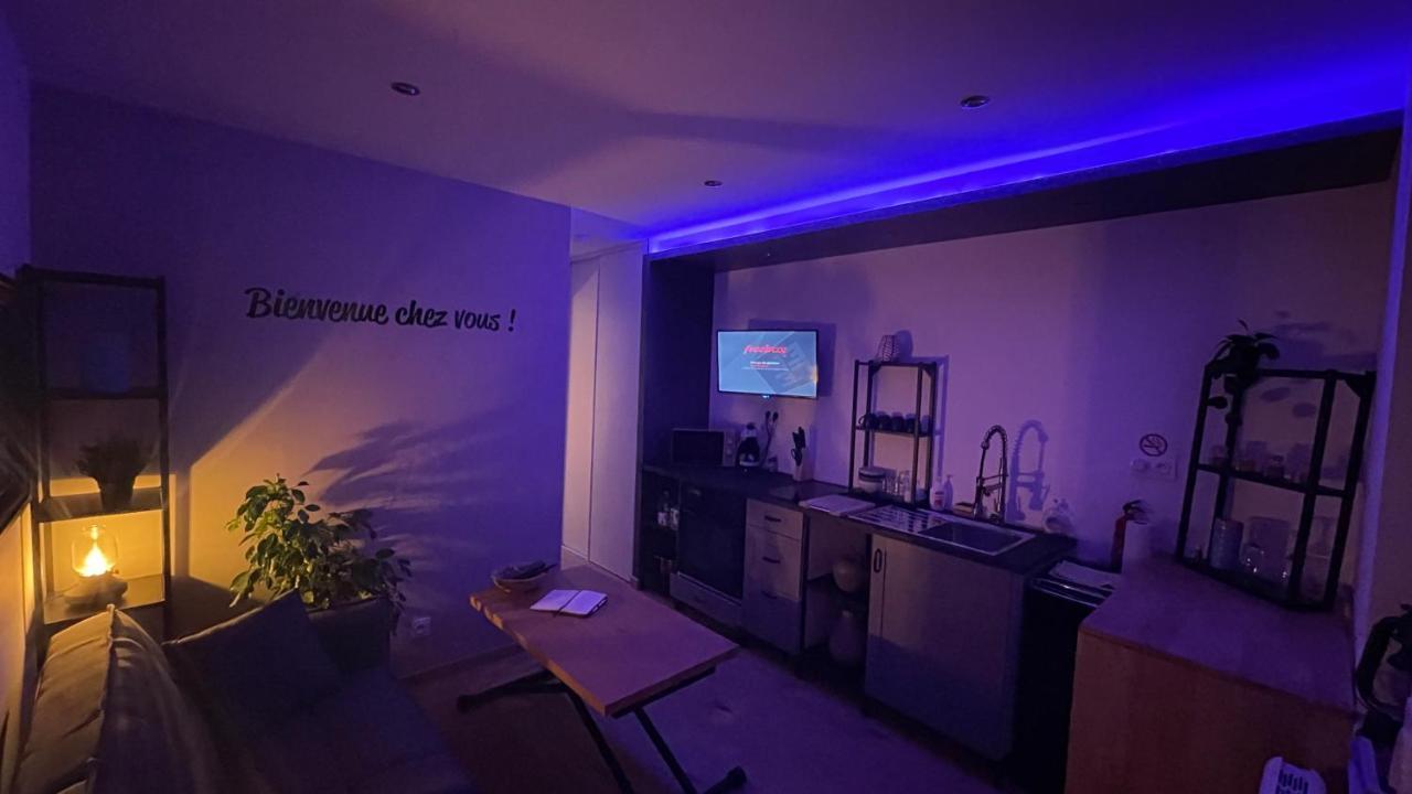 Bienvenue chez vous appartement en RDC avec espace extérieur privé Dole Esterno foto